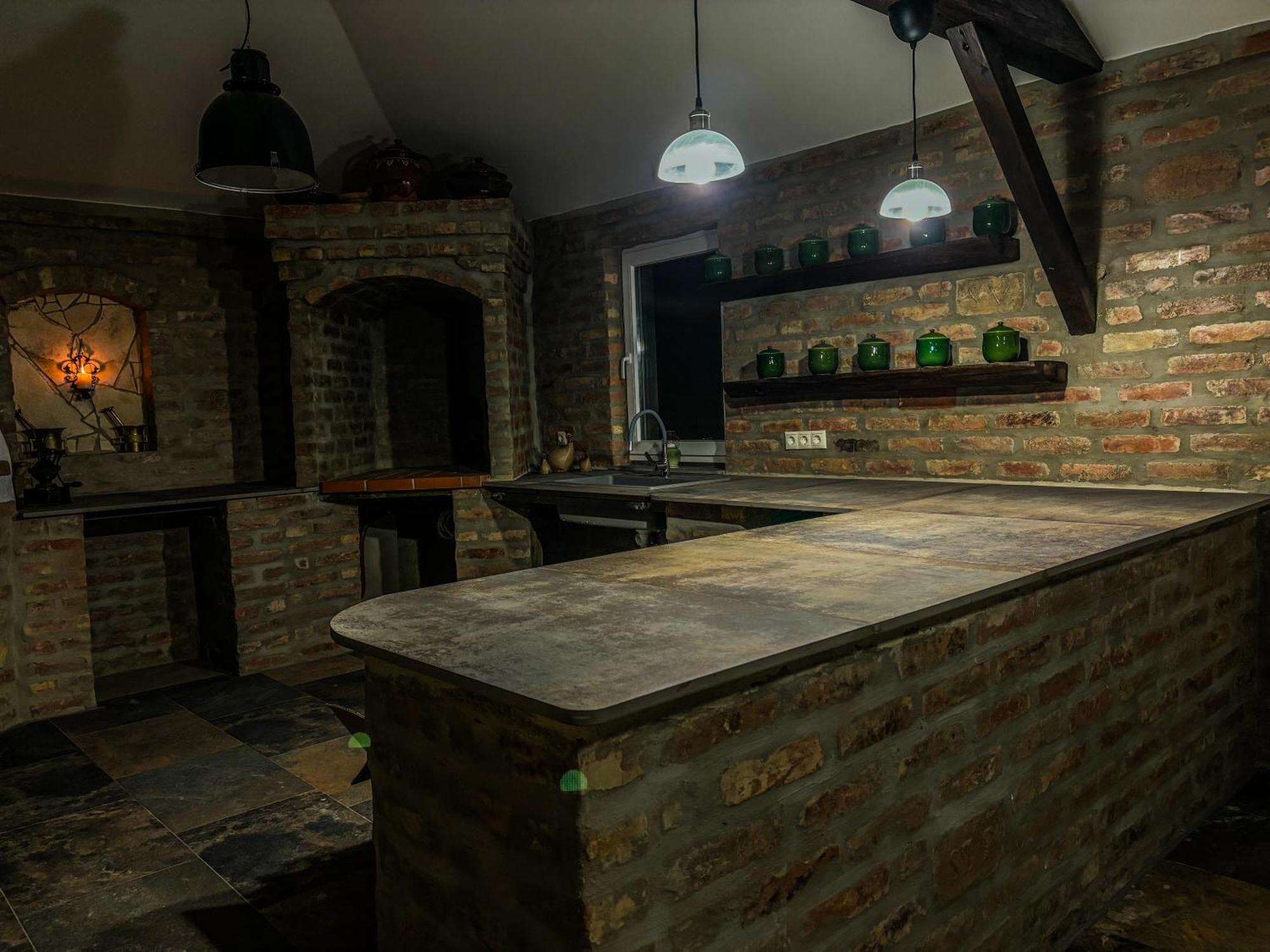 Dioliget Cottage Sárvár Buitenkant foto